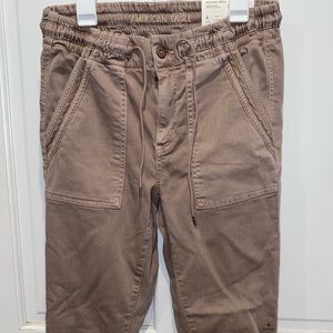American Eagle jogging joggers, size regular 27W (4). High rise. New with tags.